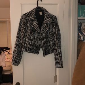 black and white patterned blazer